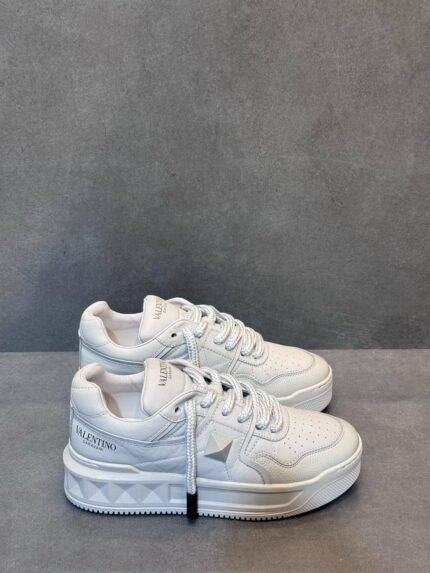 VALENTINO GARAVANI SNEAKERS